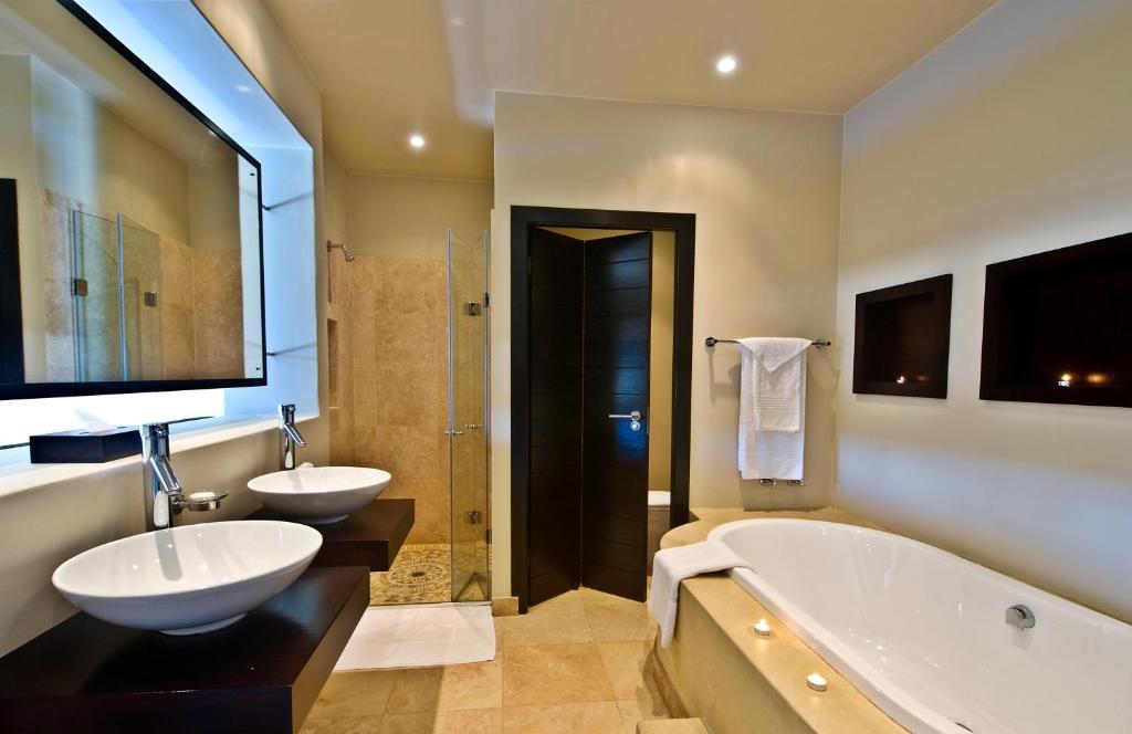 Lodge On The Lake And Wellness Spa Wildernis Δωμάτιο φωτογραφία